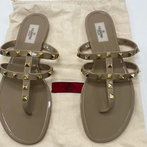 AUTHENTIC Valentino Rockstud jelly